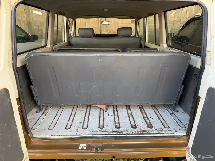 لاندكروزر 1980 مخزن 4