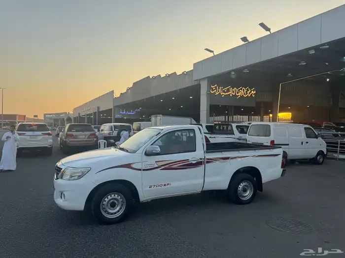 تويوتا هايلكس غمارة 2015 GlX بدي وكالة 2