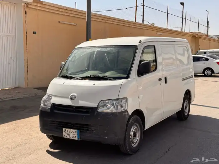 ديهاتسو فان بضاعة 2010 0