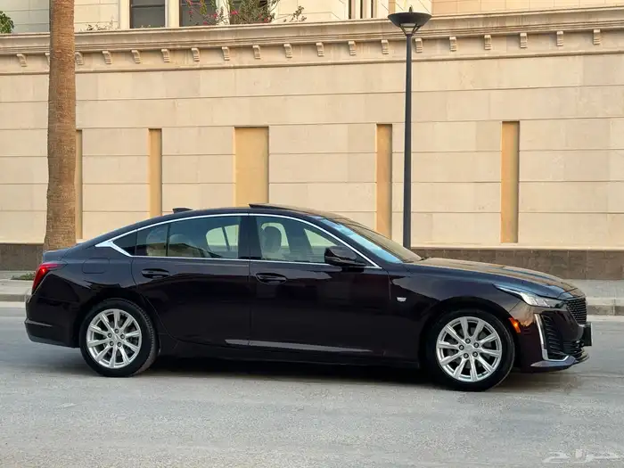 كاديلاك CT5 موديل 2020 فل كامل تحت الصيانة المجانية 23