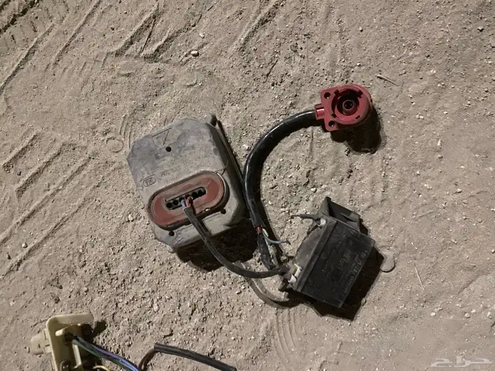 قطع غيار مرسيدس 8