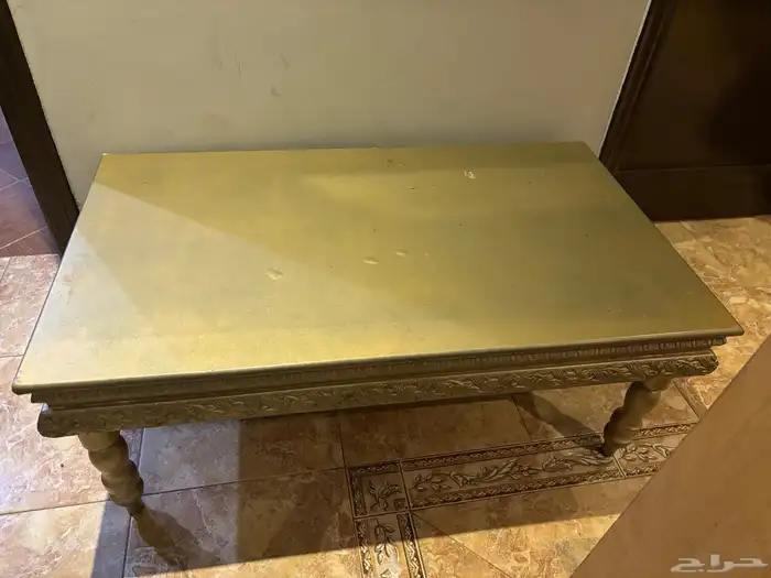 طاولة 0
