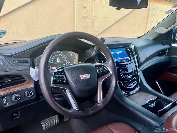 كاديلاك اسكاليد 2015 ( فل كامل ) 9