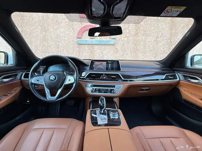 بي ام دبليو Li 730 2020 36