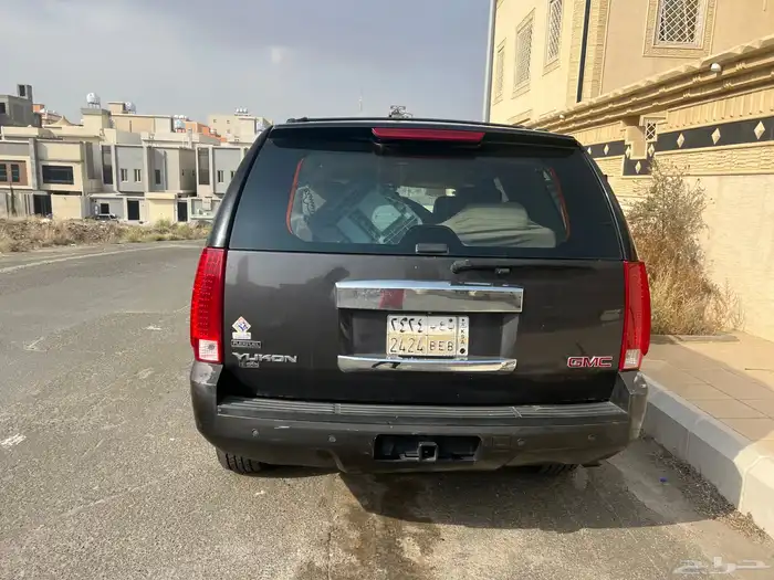 جمس يوكن 2011 قصير للبييع او البدل توسان حديث او فورتشنر 2