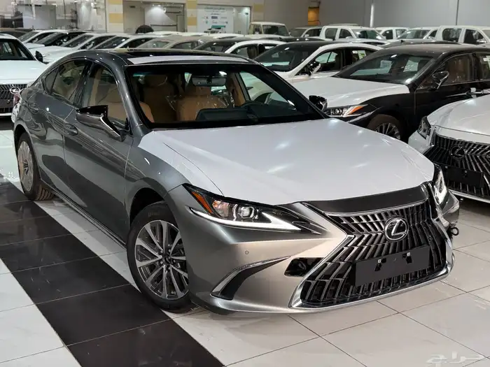 لكزس ES 250 بريمي فتحة سقف 2025 نظام 50-50 6