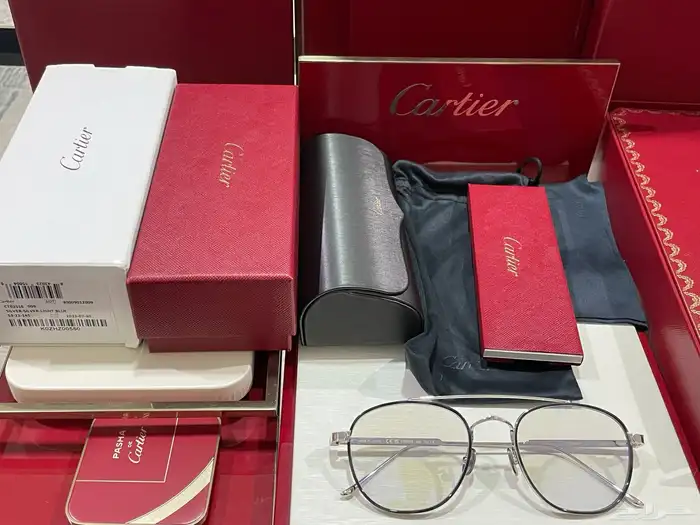 نظارة كارتير طبية جديدة كاملة المرفقات 0