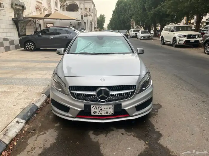 سيارة مرسيدس A200 نظيف جده لتواصل والاستفسار 2
