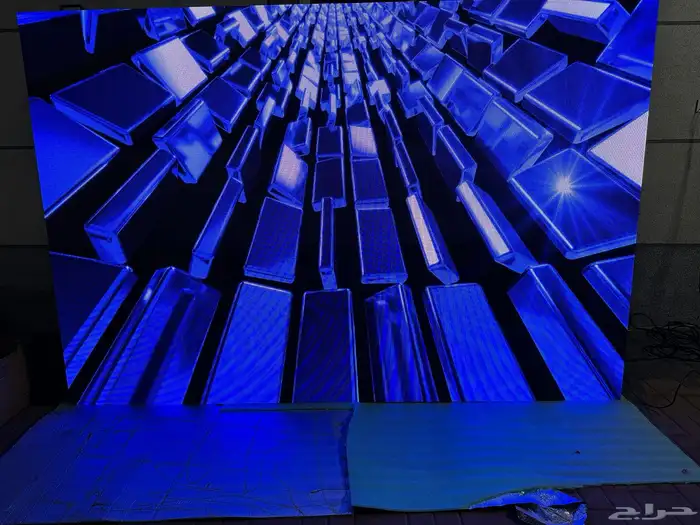 شاشات عملاقة. تراسات مسارح إضاءات اسعار مرضيه للجميع 95