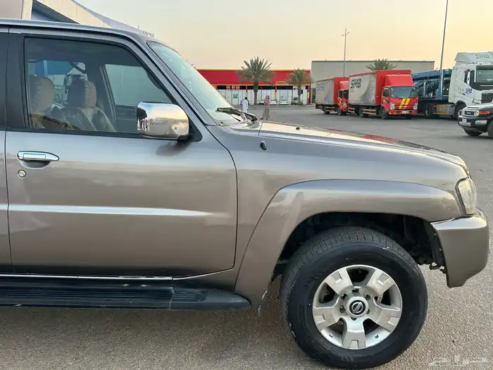 جيب نيسان فتك 2008 نظيف 7