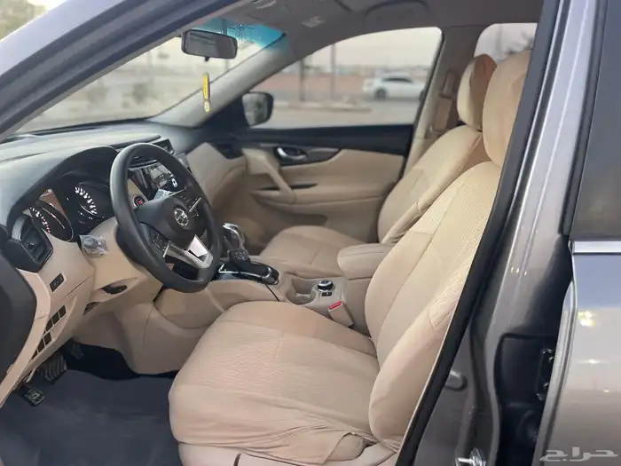 نيسان اكس تريل 13