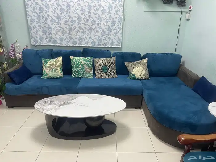 urgent Sale)4 Seater L Shape Set With 2 Side Tables 0