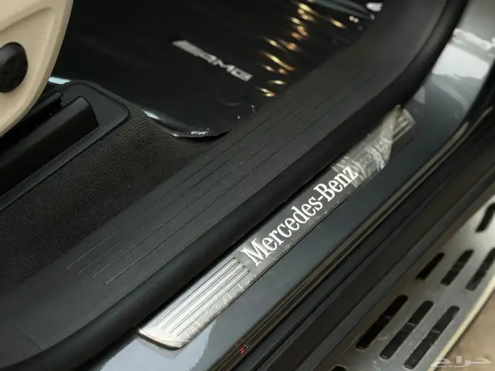 مرسيدس GLS 450 موديل 2020 كت AMG ممشى 68 الف تشيكات وكاله 52