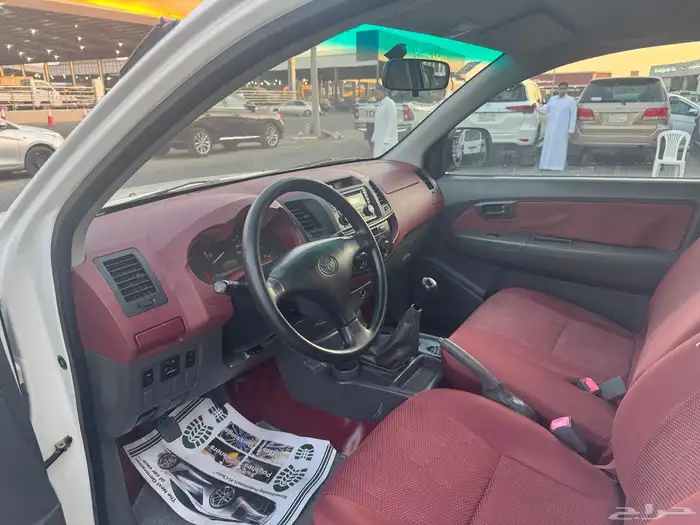 تويوتا هايلكس غمارة 2015 GlX بدي وكالة 11