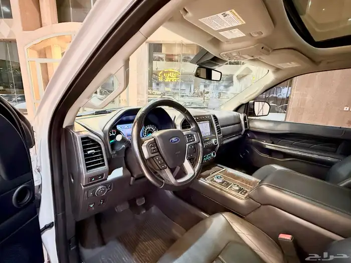 فورد اكسبيدشن بلاتنيوم اعلاء مواصفات 24