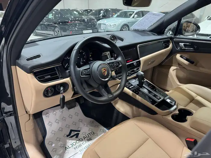 بورش ماكان موديل 2024 فل كامل جديد 13