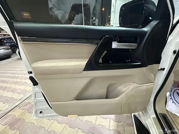 تويوتا لاندكروزر GXR موديل 2021 تورنق 23