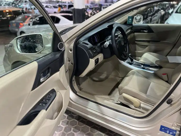 هوندا اكورد 2015 اسبيشل 29