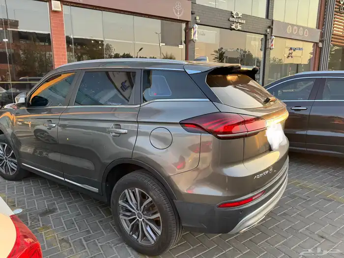 جيلي ازكارا 0