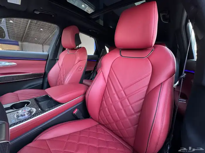 جنسس GV70 2025 بلاتينيوم سبورت عداد 3 الاف 7