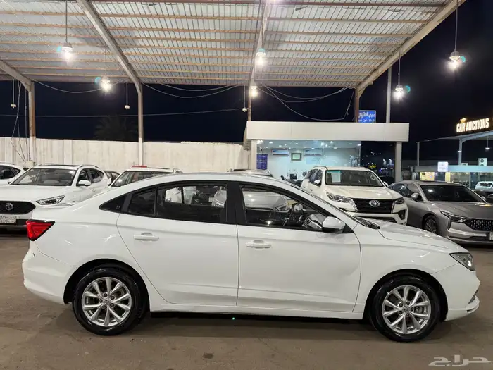 ام جي 5 MG 2023 استاندر السعر 24000 الف 6