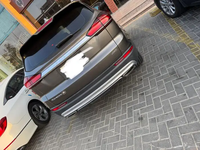 جيلي ازكارا 5