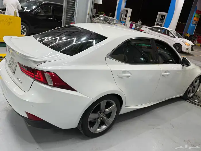 لكزس IS350 2014 3