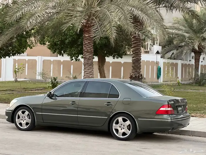 لكزس LS430 موديل 2004 5