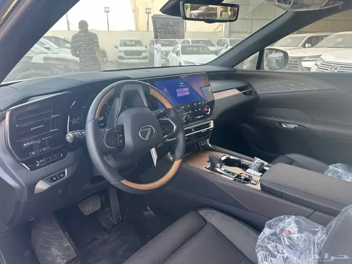 لكزس RX350BB 2025لون زيتي اقل سعر 12