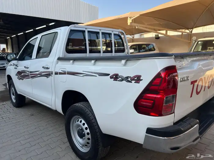 هايلوكس ديزل 2023 سلق قير اوتوماتيك نظيف جدا قمة الاطلال 13