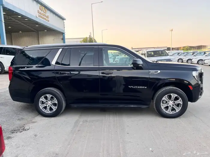 جي ام سي يوكن 2023 5