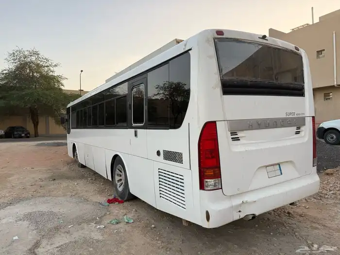 باص هونداي 60 راكب مخزن عداد 2700 كيلو فقط 2