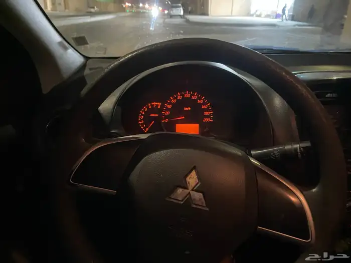 سيارة ميتسوبيشي سبيس ستار 8