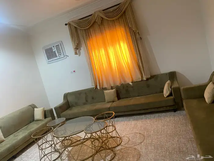 كنب وستاره وطاولات 3