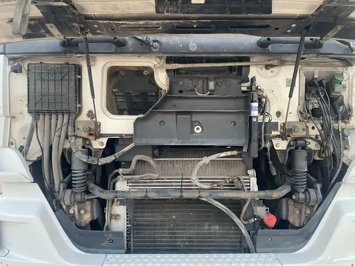 للبيع راس أكتروس 2006 ميقا سبيس نقل عام 11