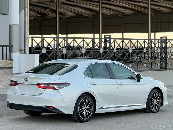 تويوتا - كامري - GLE - 2021 - سعودي - هايبرد فل 5