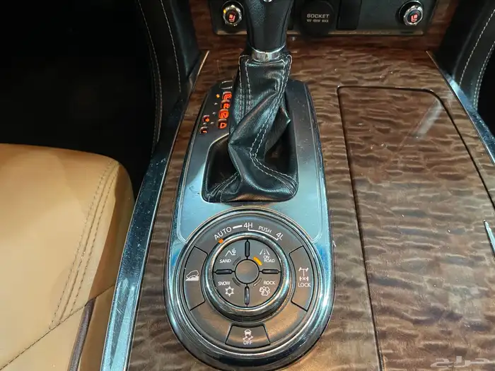 نيسان باترول 2017 بلاتينيومV8 11