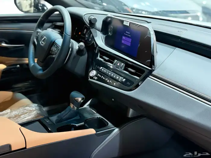 لكزس ES 250 بريمي فتحة سقف 2025 نظام 50-50 14