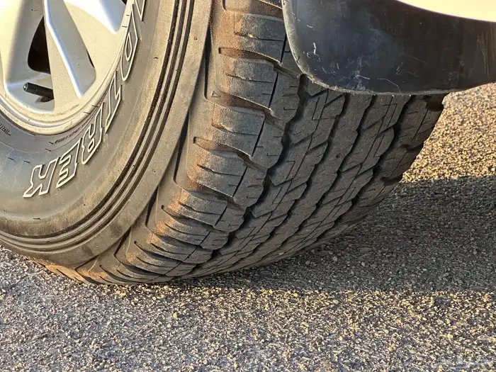 جيب لاندكروزر ستين عام قمه بالنظافة 15