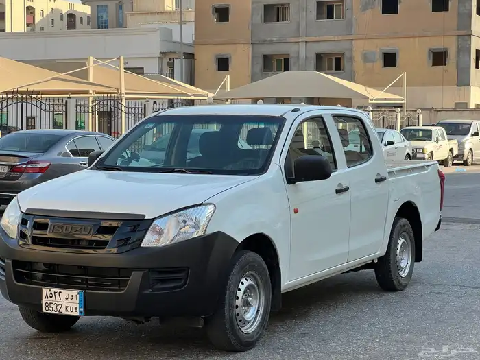 ايسوزو ديماكس موديل 2014 ديزل تيربو 1