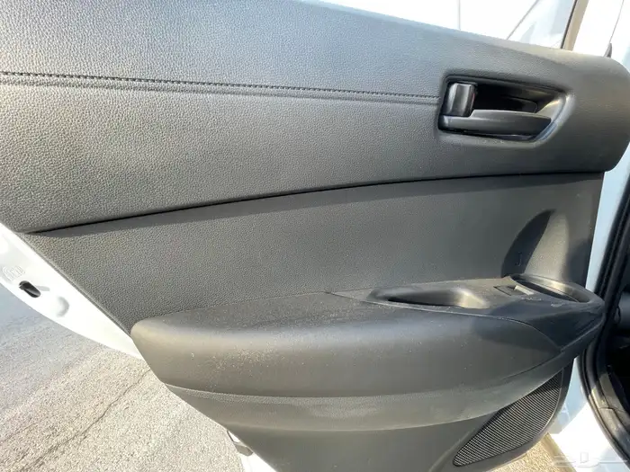 تويوتا- كورولا كروس-2025-بطاقة جمركية- أصفار- بنزين 8