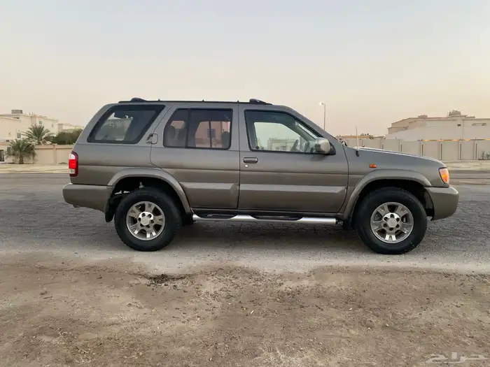 نيسان باثفندر 2001 3