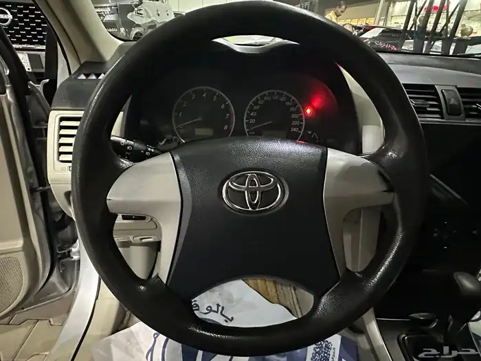 تويوتا كورولا موديل 2013 نص فل 12