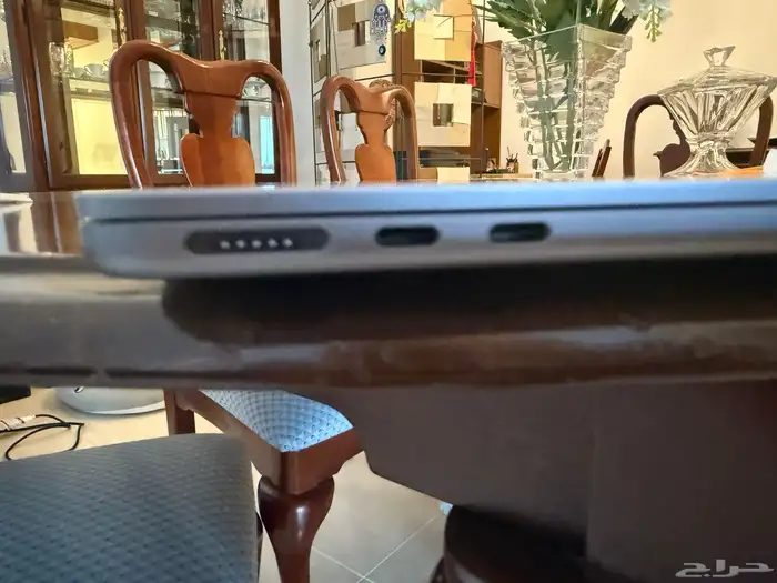 Macbook M2 8gb 245gb 2