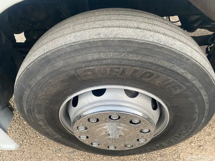 للبيع راس أكتروس 2006 ميقا سبيس نقل عام 9