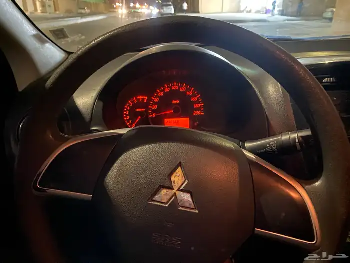 سيارة ميتسوبيشي سبيس ستار 2