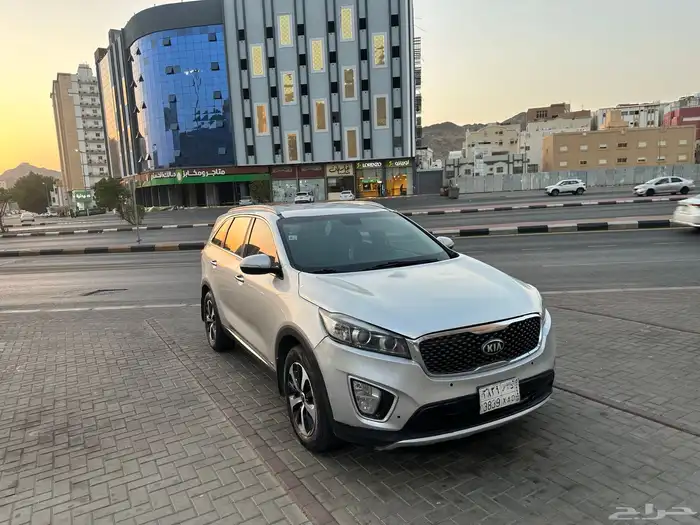 كيا سورينتوا 6 سلندر بدون دبل 3