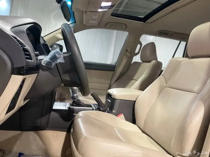 تويوتا برادو 2022 V6 فل كامل 12