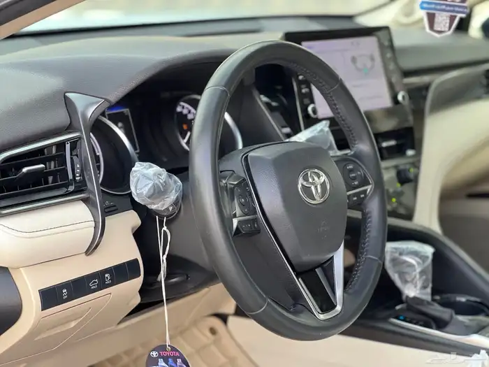 تويوتا - كامري - GLE - 2021 - سعودي - هايبرد فل 8