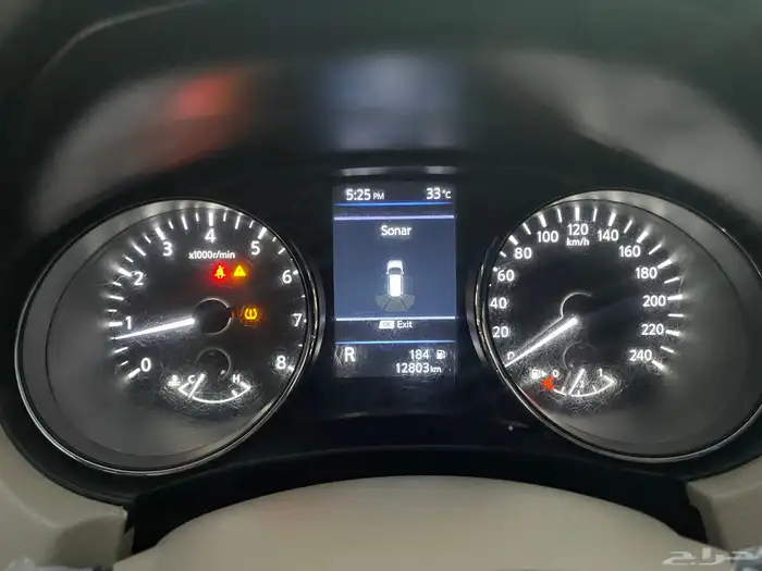 نيسان اكس تريل 29